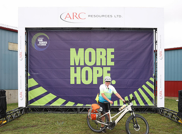 0HW-ARC- TOUR 2025-673