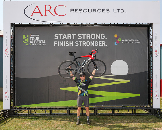HERO WALL - POWERED BY ARC-476