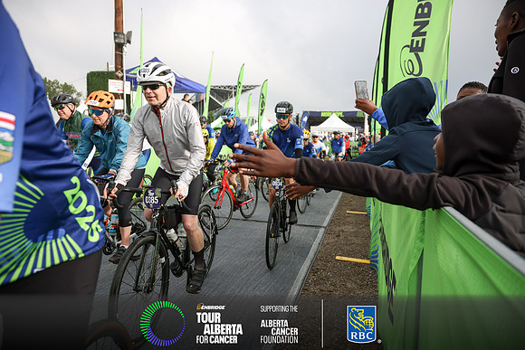 2-RIDERS LEAVING OC-1543