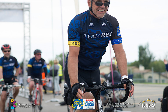 DAY 1- TheRideAB- h-8643
