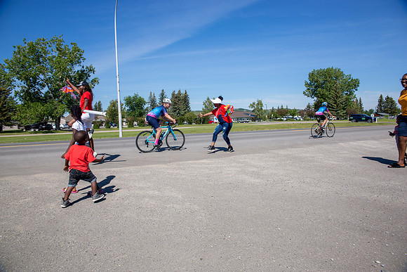 2- TOUR ALBERTA FOR CANCER---55