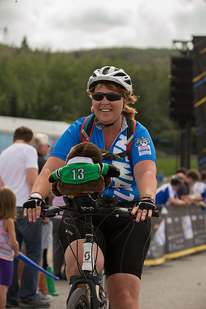 FINISH LINE CROSSING --4766