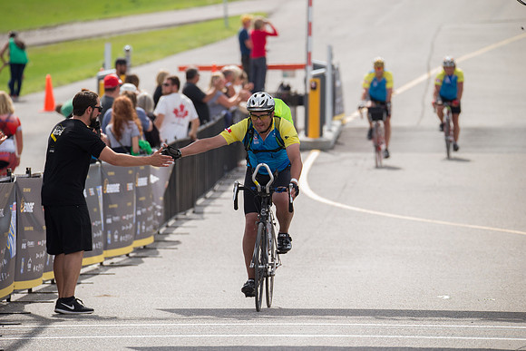 FINISH LINE CROSSING --4607