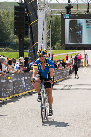 FINISH LINE CROSSING --2490