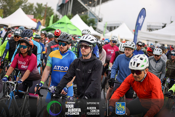 2-RIDERS LEAVING OC-1370