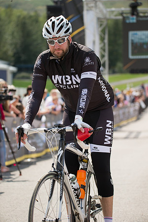 FINISH LINE CROSSING --2637