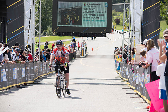 FINISH LINE CROSSING --3454