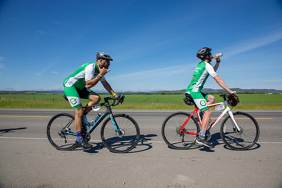 2- TOUR ALBERTA FOR CANCER---11
