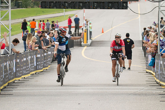 FINISH LINE CROSSING --3155