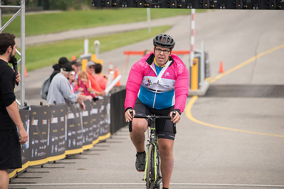 FINISH LINE CROSSING --1287
