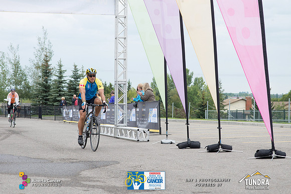 DAY 1- TheRideAB- h-8100