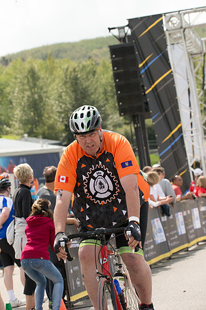 FINISH LINE CROSSING --3197