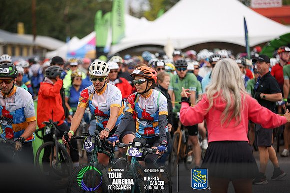 2-RIDERS LEAVING OC-1696