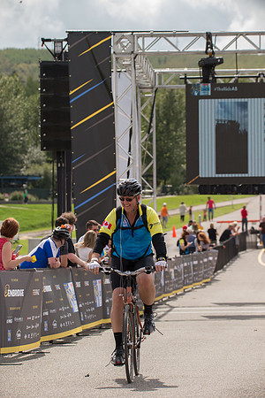 FINISH LINE CROSSING --4739