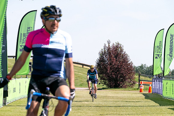 FL - TOUR ALBERTA FOR CANCER-84