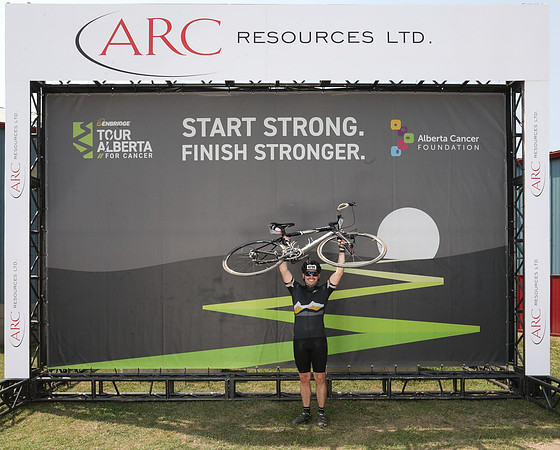 HERO WALL - POWERED BY ARC-848