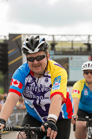 FINISH LINE CROSSING --4579