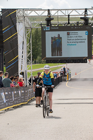 FINISH LINE CROSSING --3653