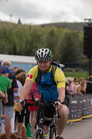FINISH LINE CROSSING --4407