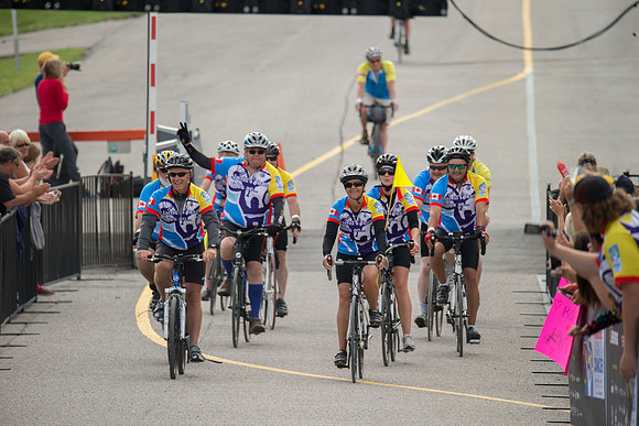 FINISH LINE CROSSING --4531