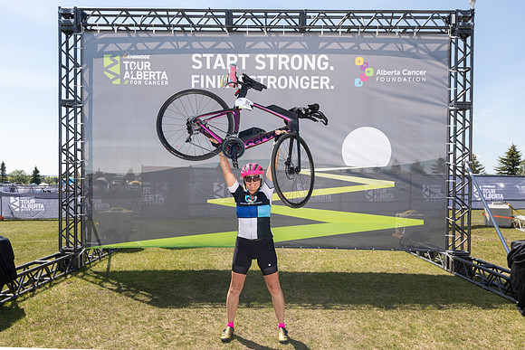HW - TOUR ALBERTA FOR CANCER-955