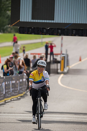 FINISH LINE CROSSING --4719