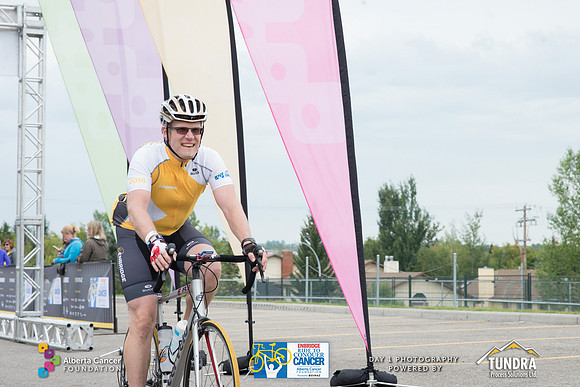 DAY 1- TheRideAB- h-8093
