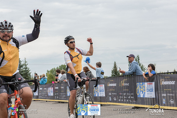 DAY 1- TheRideAB- h-8655