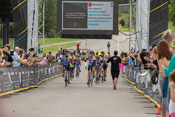 FINISH LINE CROSSING --4544