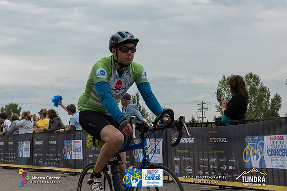 DAY 1- TheRideAB- h-8659