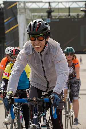 FINISH LINE CROSSING --3903