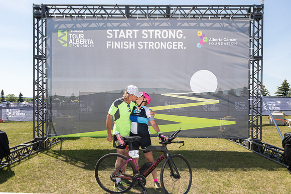HW - TOUR ALBERTA FOR CANCER-961