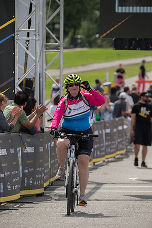 FINISH LINE CROSSING --4010