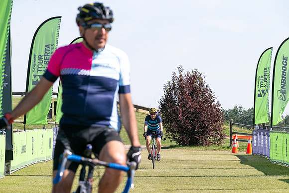 FL - TOUR ALBERTA FOR CANCER-85