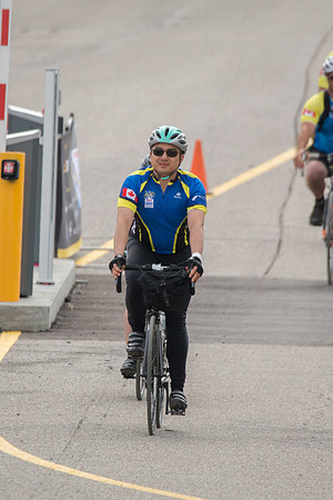 FINISH LINE CROSSING --4859