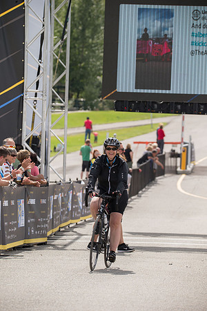 FINISH LINE CROSSING --4705