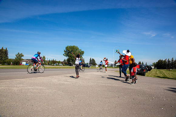 2- TOUR ALBERTA FOR CANCER---43