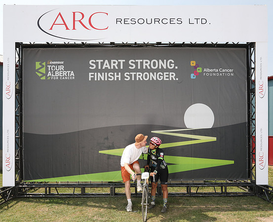 HERO WALL - POWERED BY ARC-585