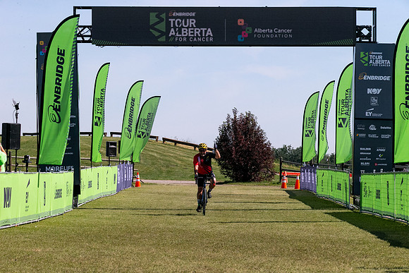 FL - TOUR ALBERTA FOR CANCER-23