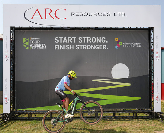 HERO WALL - POWERED BY ARC-138