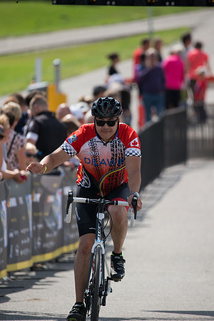 FINISH LINE CROSSING --2469
