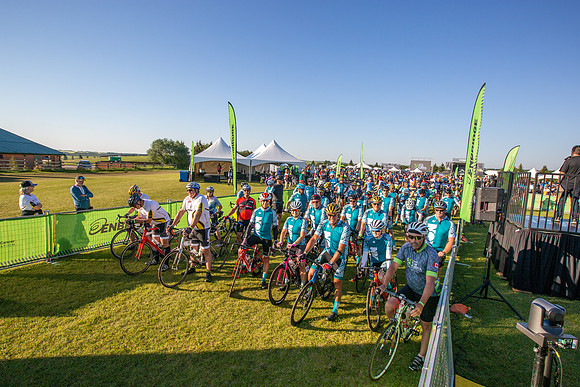 CAMP - RIDERS LEAVING-12