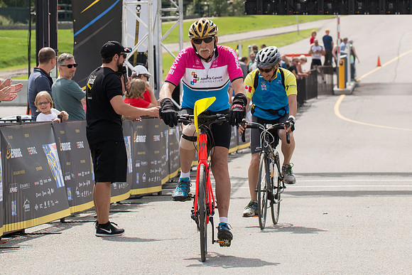FINISH LINE CROSSING --3669