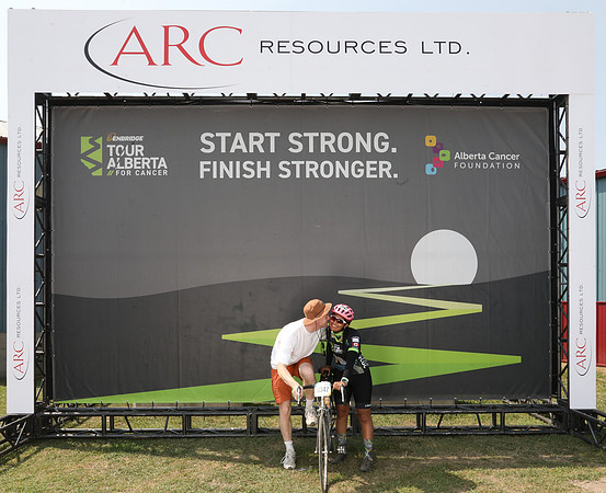 HERO WALL - POWERED BY ARC-586