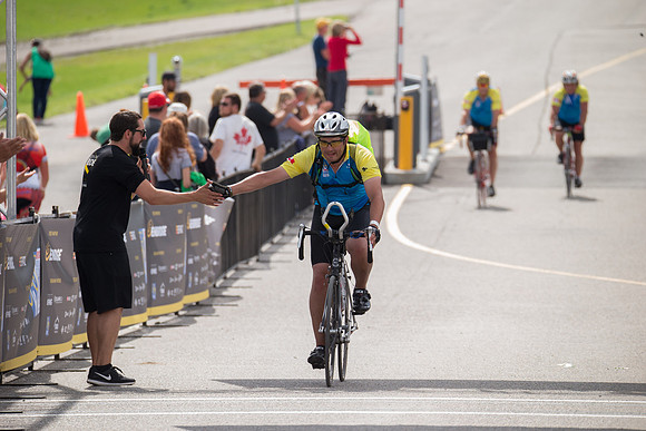 FINISH LINE CROSSING --4608