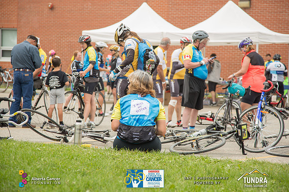 DAY 1- TheRideAB- n-8560