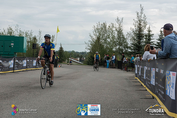 DAY 1- TheRideAB- h-8764