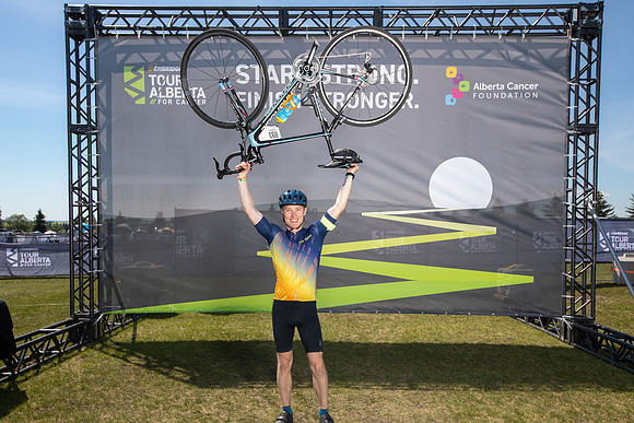 HW - TOUR ALBERTA FOR CANCER-930