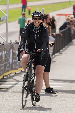 FINISH LINE CROSSING --4706