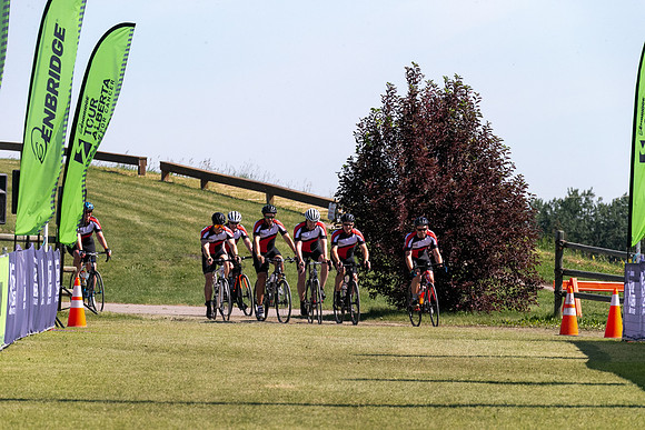 FL - TOUR ALBERTA FOR CANCER-116
